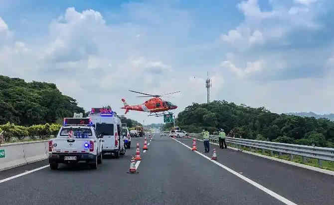 利川高速公路汽车救援案例